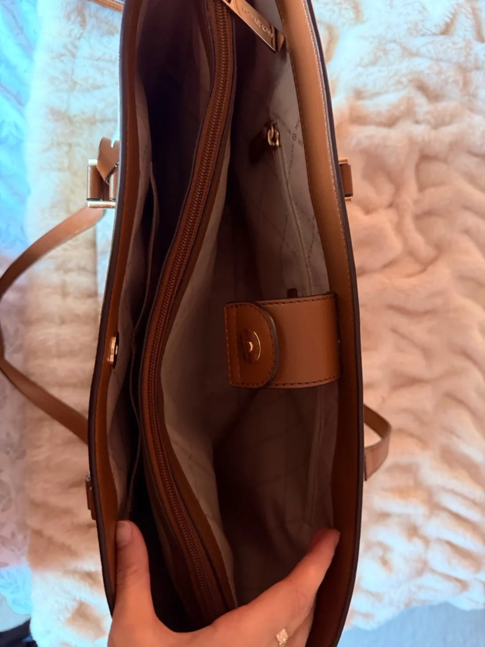 Michael Kors Beige & Brown Signature Logo Tote - Picture 3 of 3